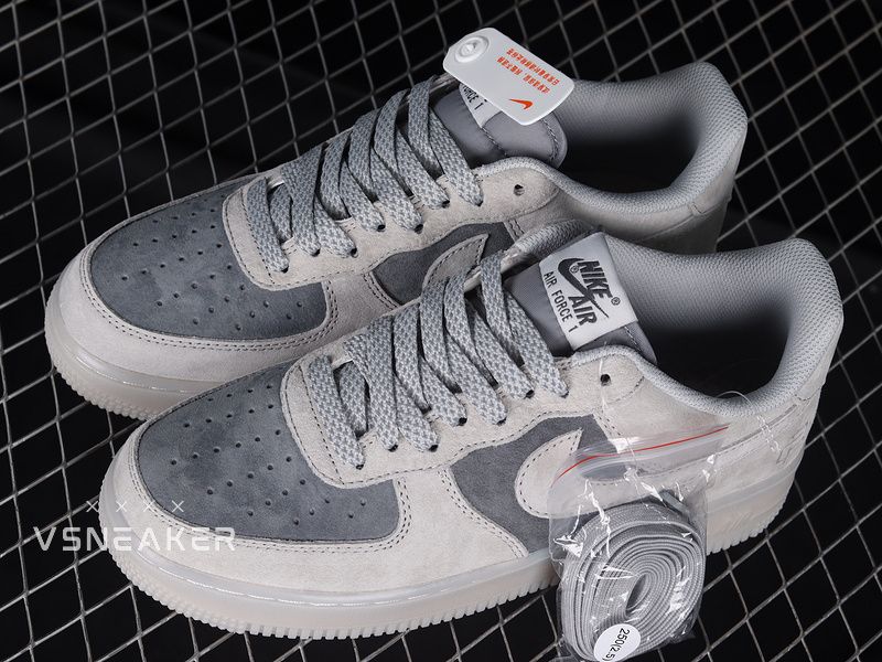 AIR FORCE 1 LOW 07 LIGHT GREY